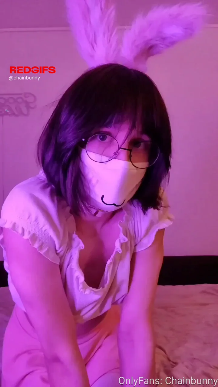 Excuse me, c- can I please cum on your face~? 👉👈