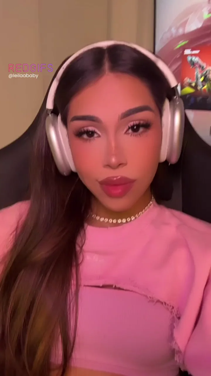 You'd Crave This Big Dick Girl's Monster Cock Inside You 😈🍆💦