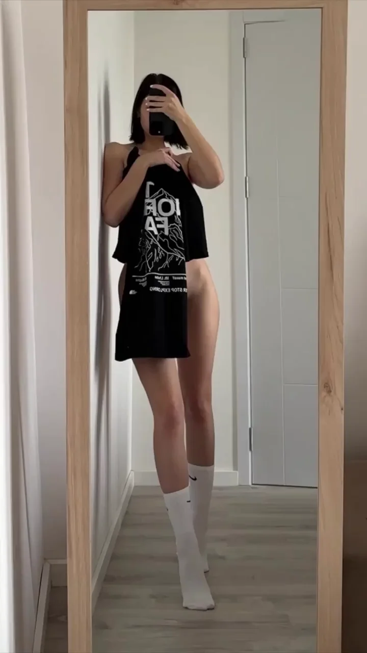 Mirror view of my natural curves