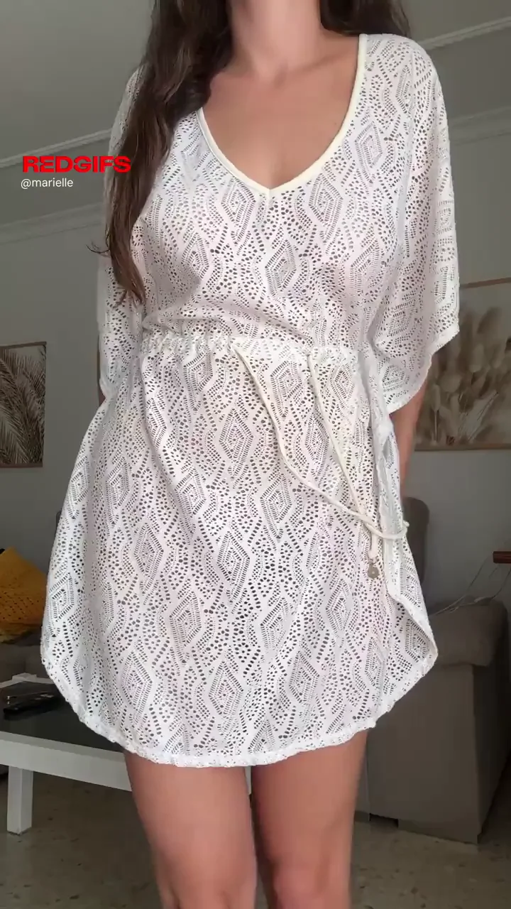 I took off my dress, now it’s your turn to fill me up