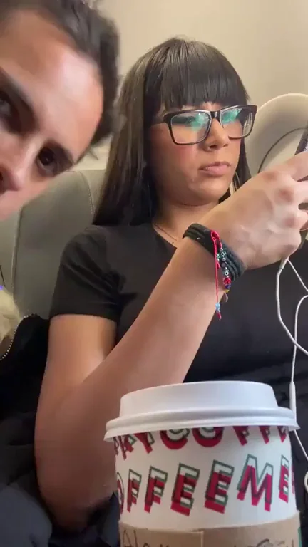 🛫 Perfect Freeuse Flight Wife Slut 🍆☕