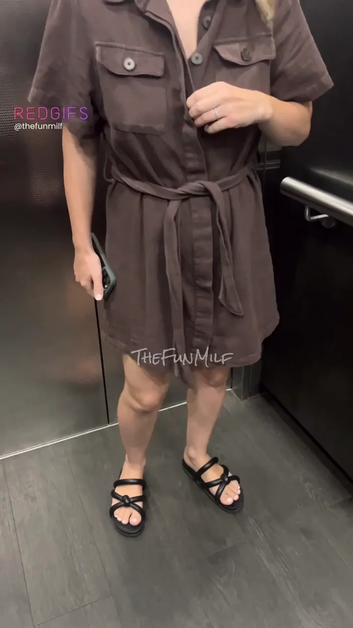 😈 Caught Flashing Massive Tits in Public 🚨🔥