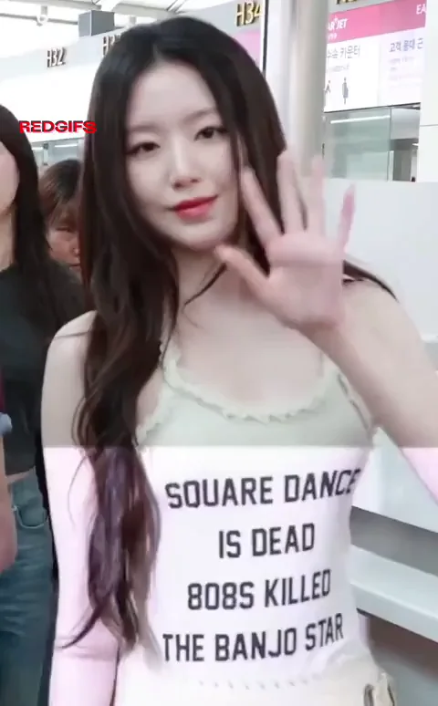 Shuhua's Perky Tits Kill the Banjo Star! 💥🍑🔥