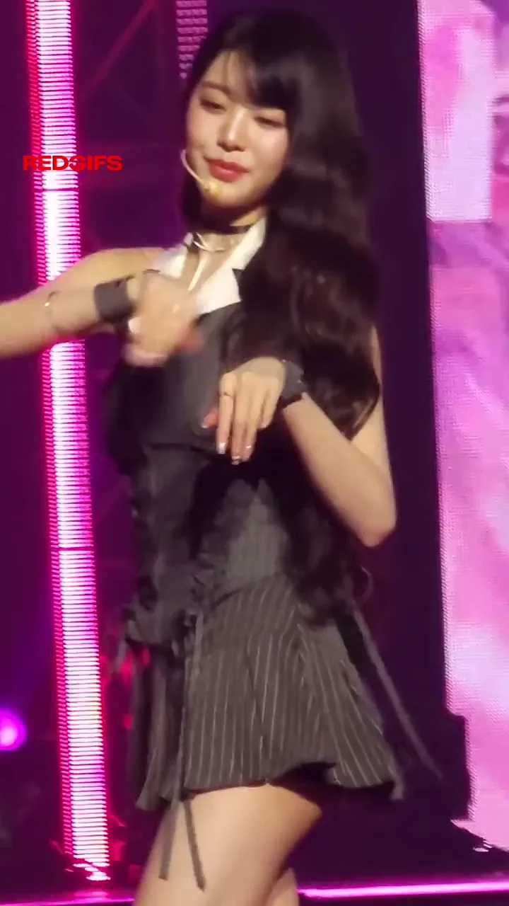 IVE Wonyoung & Leeseo: K-Pop Slutty Dance Tease Fap Fuel