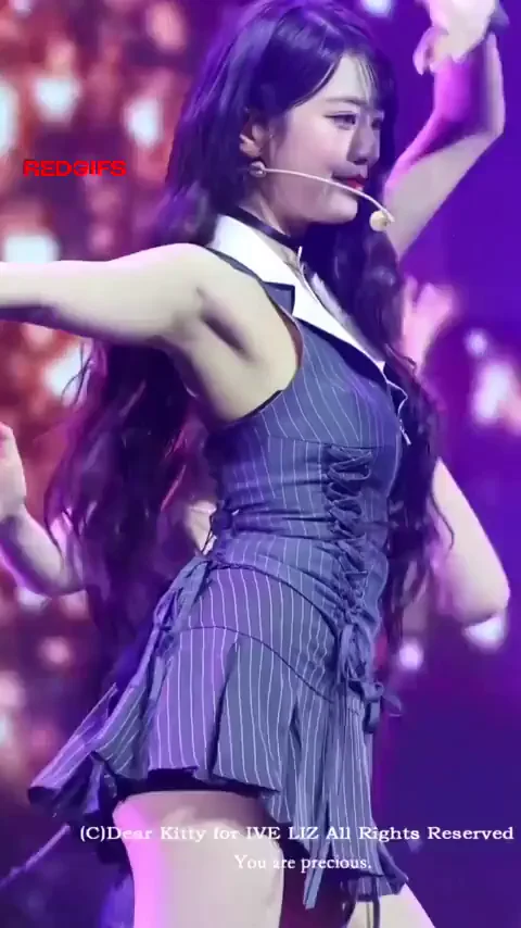 🔥 Wonyoung & Leeseo IVE Slutty Stage Tease 💋