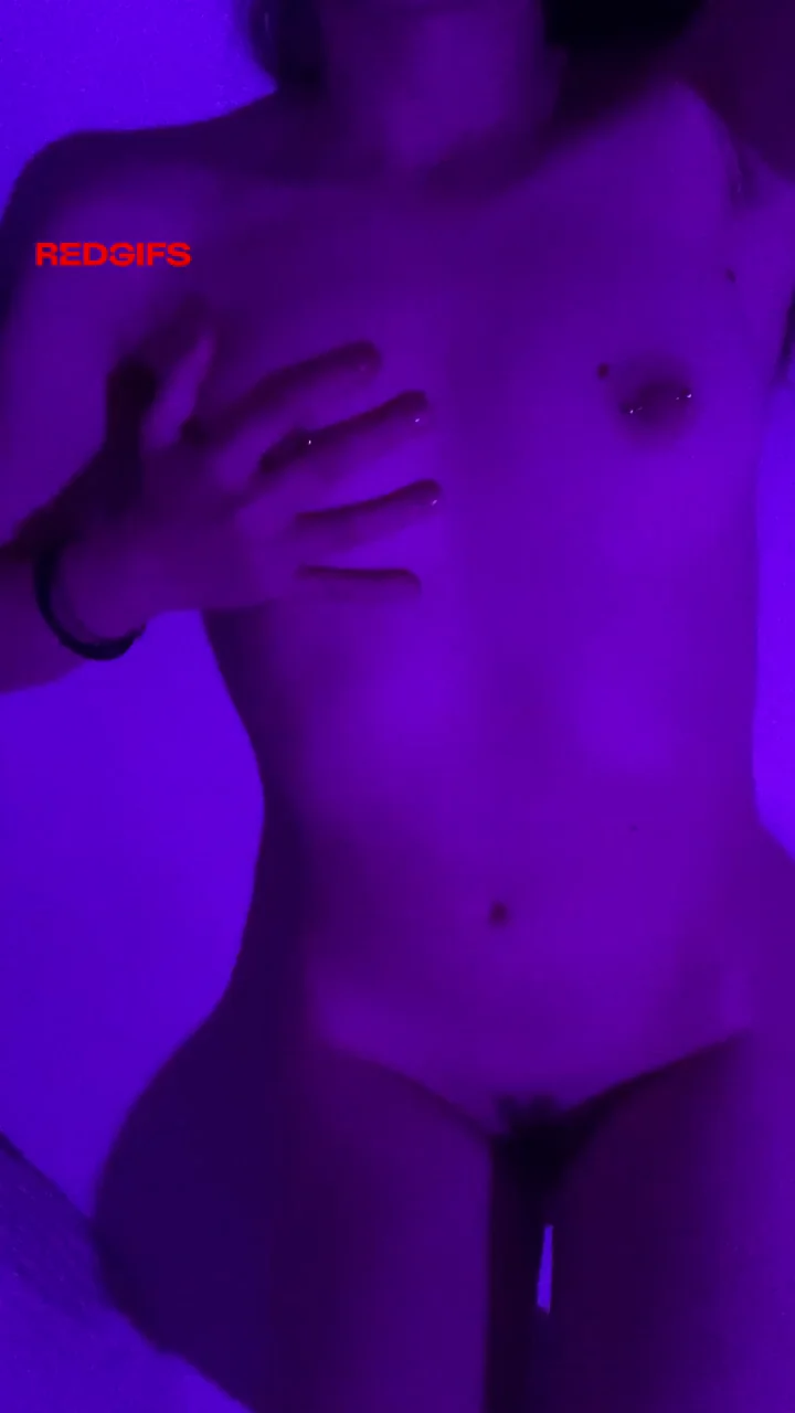 Playing with my tiny body