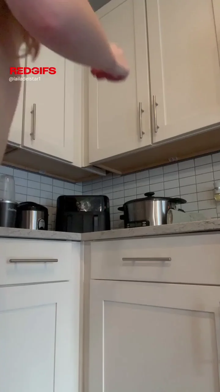 🍽️ Dinner's This Juicy Redhead PAWG Ass! 🔥