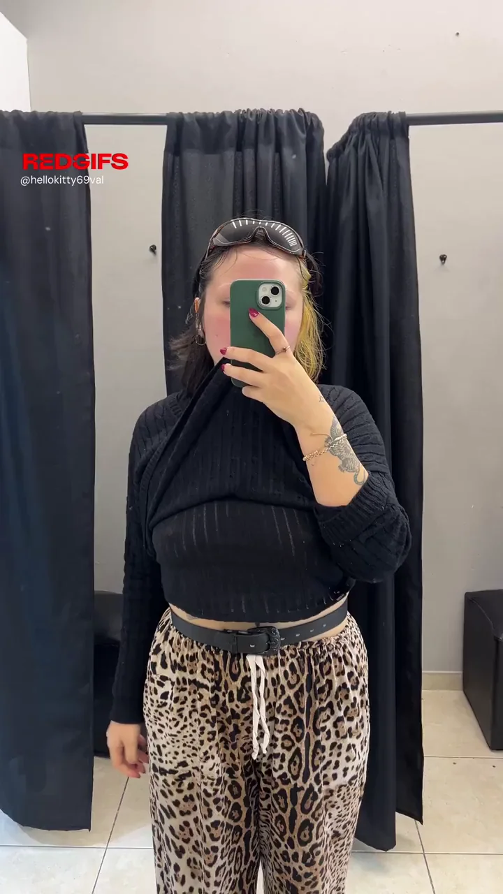 I went to a Store and tried this belt, wdyt? 🌚