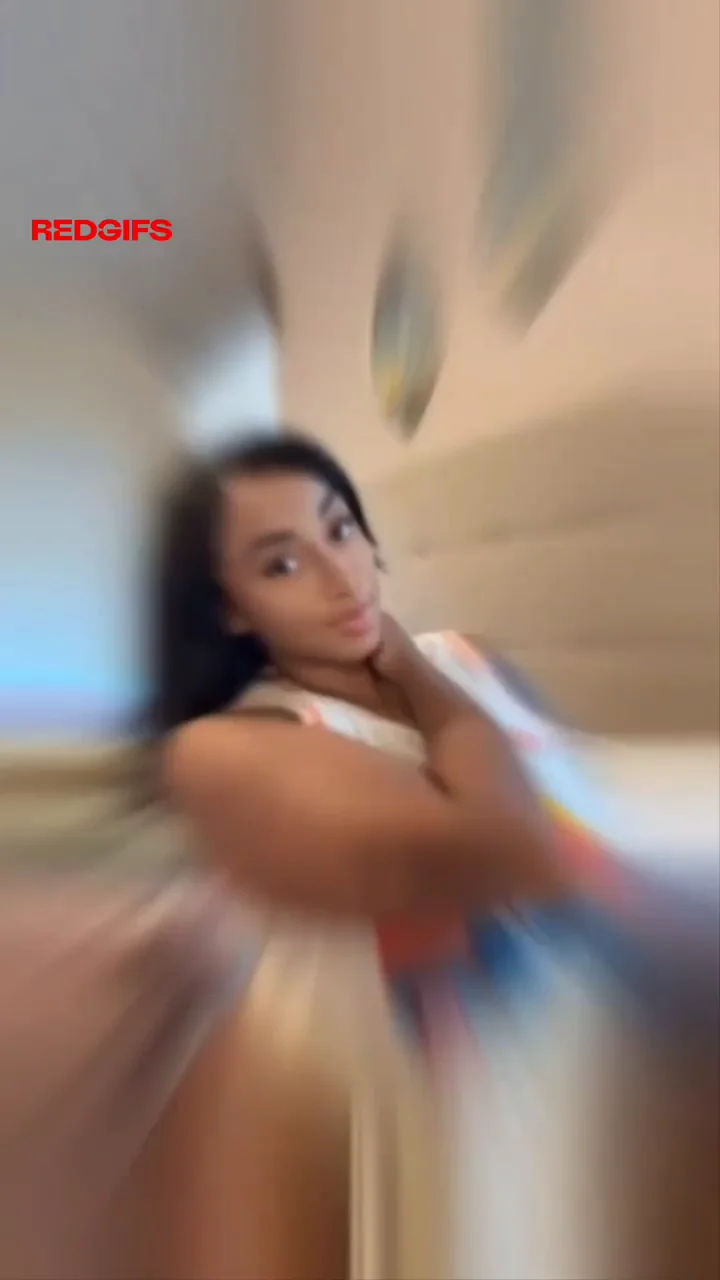 Thick TikTok Queen Teases in Leopard Bikini & Silver Thong 💦🍑👑