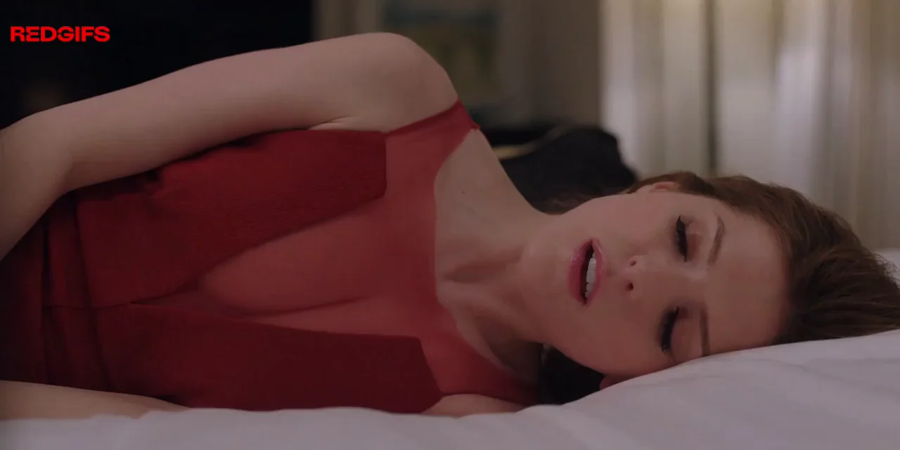 Anna Kendrick's Steamy Love Life Cleavage Tease (2020)