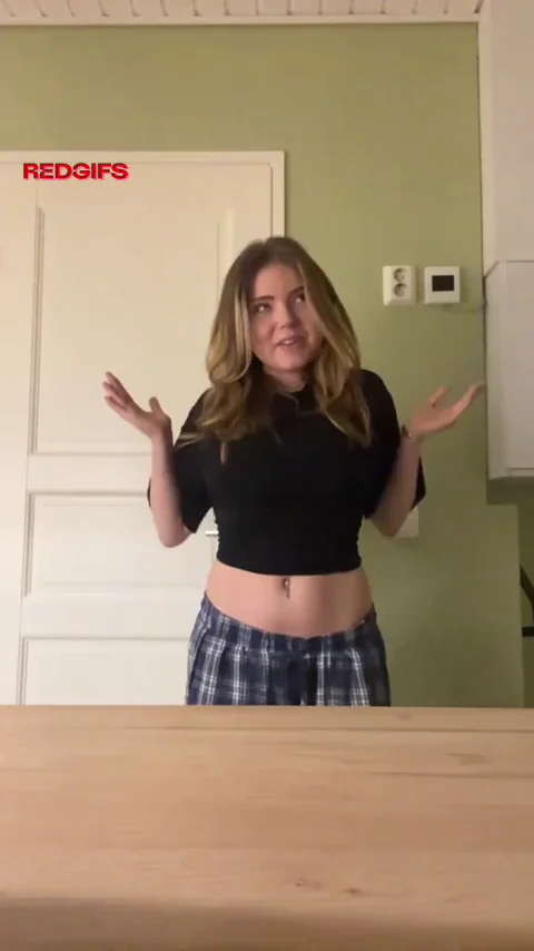 Surprising side bust