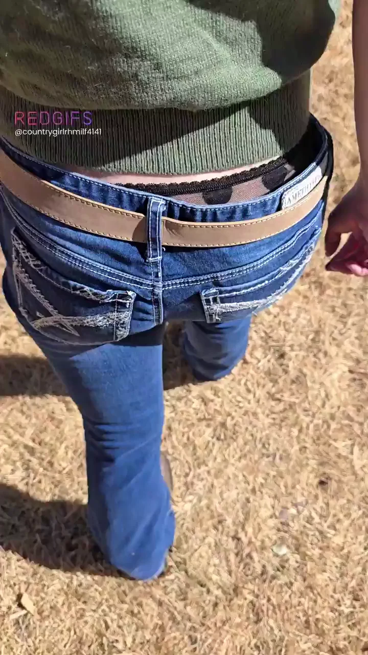 I take a tongue to my countrygirl asshole today