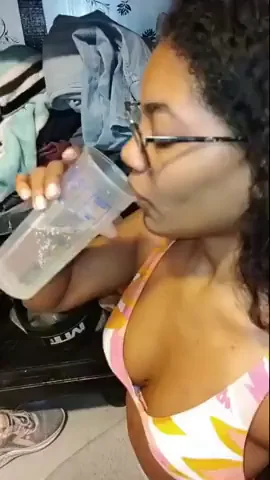 Ebon girl getting nasty with her man!