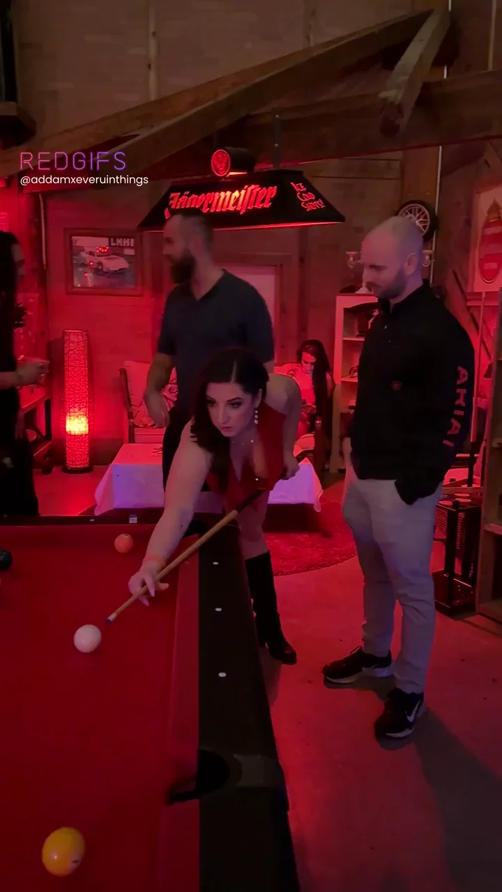🔥 Foreplay Pool Tease Beats the Fuck in Gangbang Slut Fest 🍒