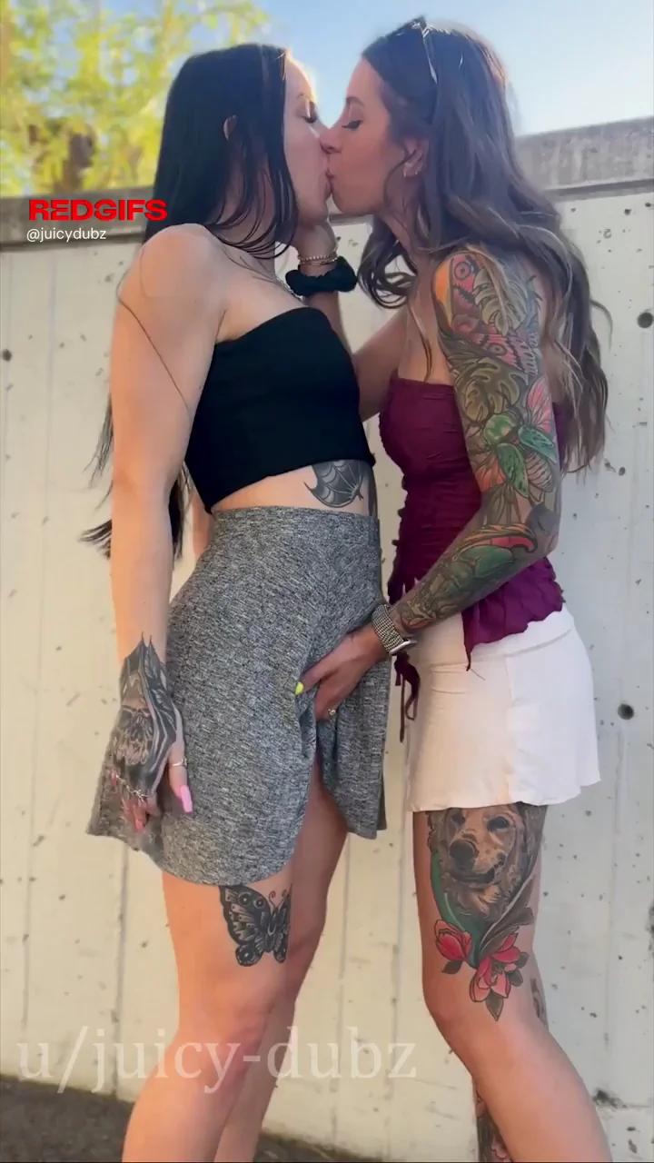 🔥 Tattooed Alt Babes Sizzling Hot Kiss 💋