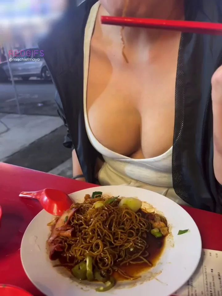 Sucking Wantons with My Juicy Asian MILF Tits Out in Public 🍜💦👅