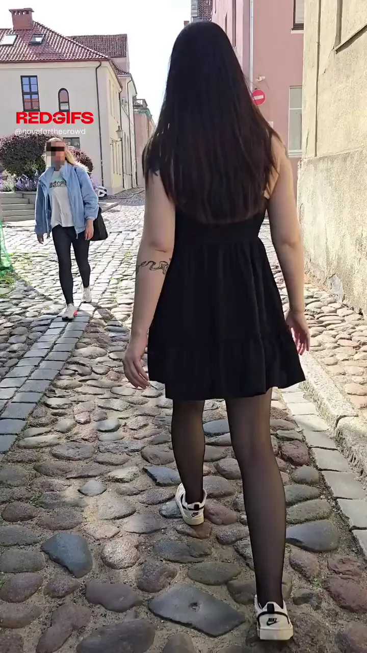 Am I Shameless Enough? Flashing Ass in Public Streets 😈🍑