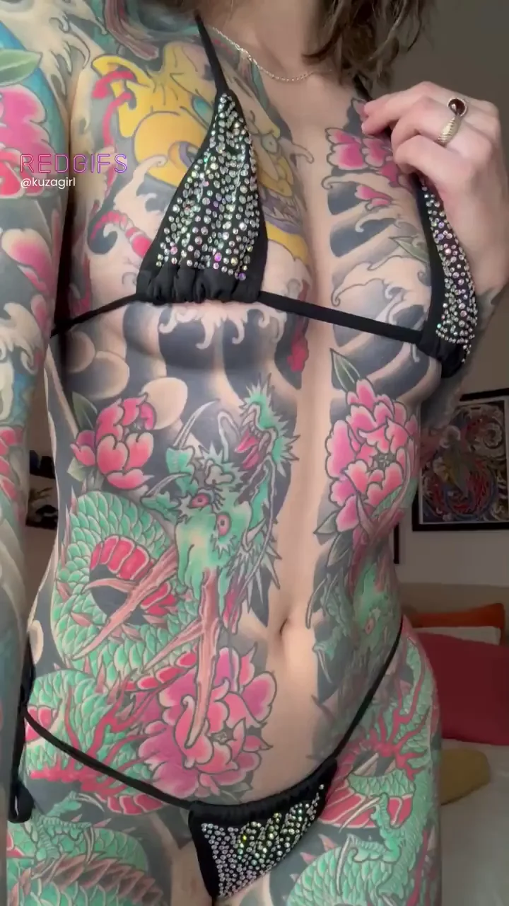🍑 Inked Slut Tease: Fuck This Tattoo Babe & Get Hooked! 🔥