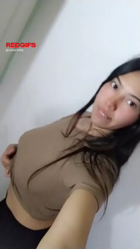 I love showing off my tits 😈 come play 💋 SEXTING &amp; VIDEOCALL – Snap: PRIKAX18