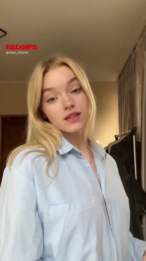 Sexy blondie tok