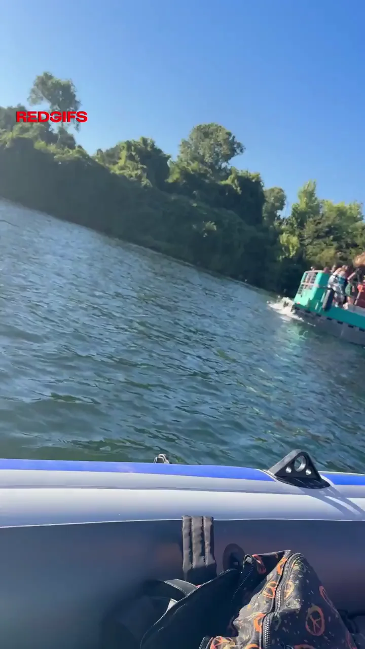 So I gave the Brew Boat a show on the river this weekend!