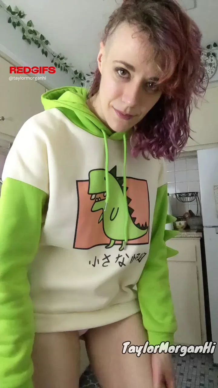 showing you what's under my dorky hoodie [F]