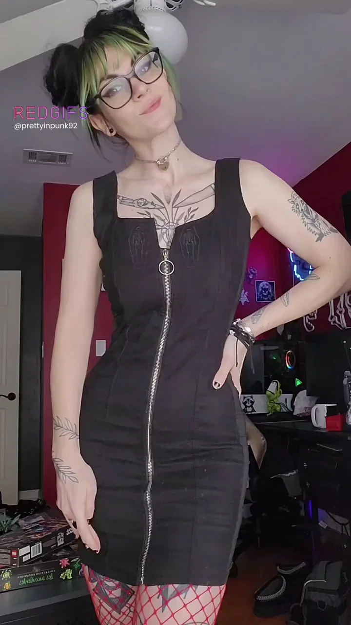 Goth Babe's Naughty Lingerie Tease