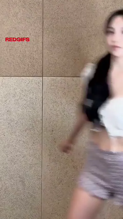Mina from TWICE: Kpop Slut Teasing in Tiny Shorts 🍑💦