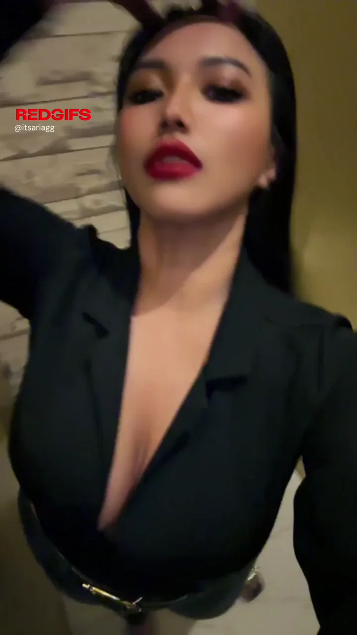 Toilet Tease on Date Night 💦🍑 Big Tit Asian Slut Snaps Her Cleavage 😈
