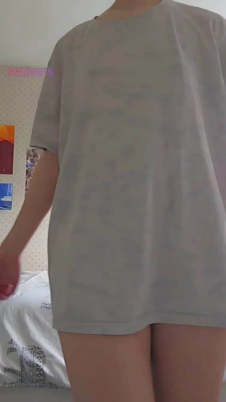 Baggy Shirt Hides My Fat Twerking Ass No More