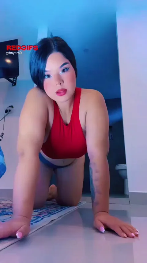 Saturday of bouncing with yoga shorts