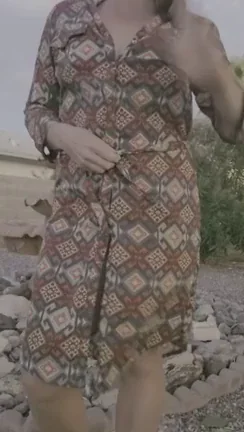 An open front dress with snaps is great for "flash photography" ? (bonus link in comments) ?