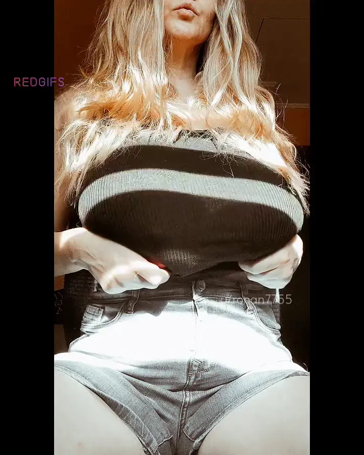 A milf always has snacks in her bag. Or under her shirt. 😁