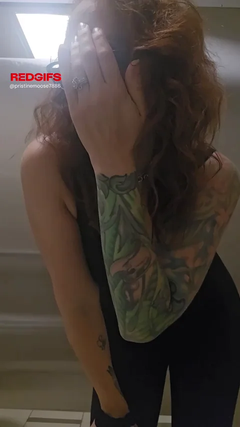 Public Bathroom Slut Can't Resist Fingering Her Wet Pussy