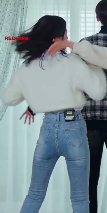 Oh My Girl - Arin