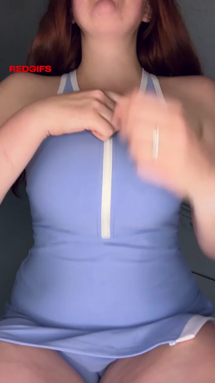 Redhead MILF's Zipper Reveal: Milky Tits Unzip to Gush Lactating Goodness