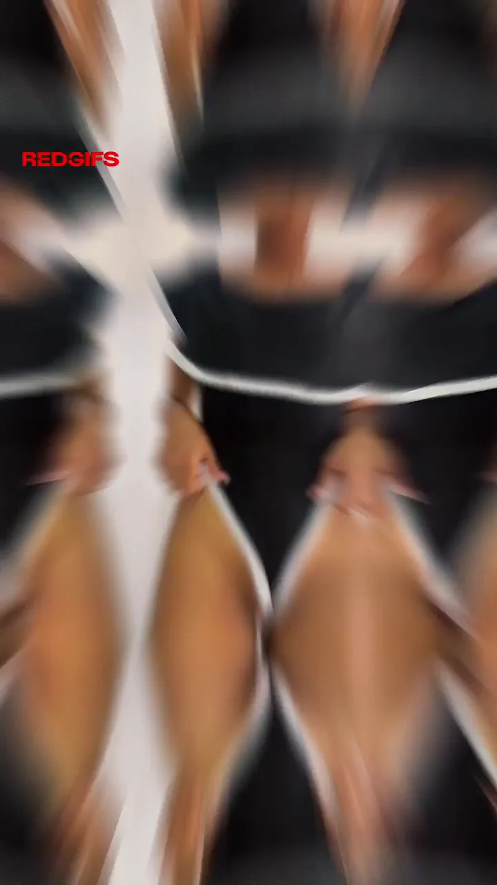 My cameltoe can hypnotized you