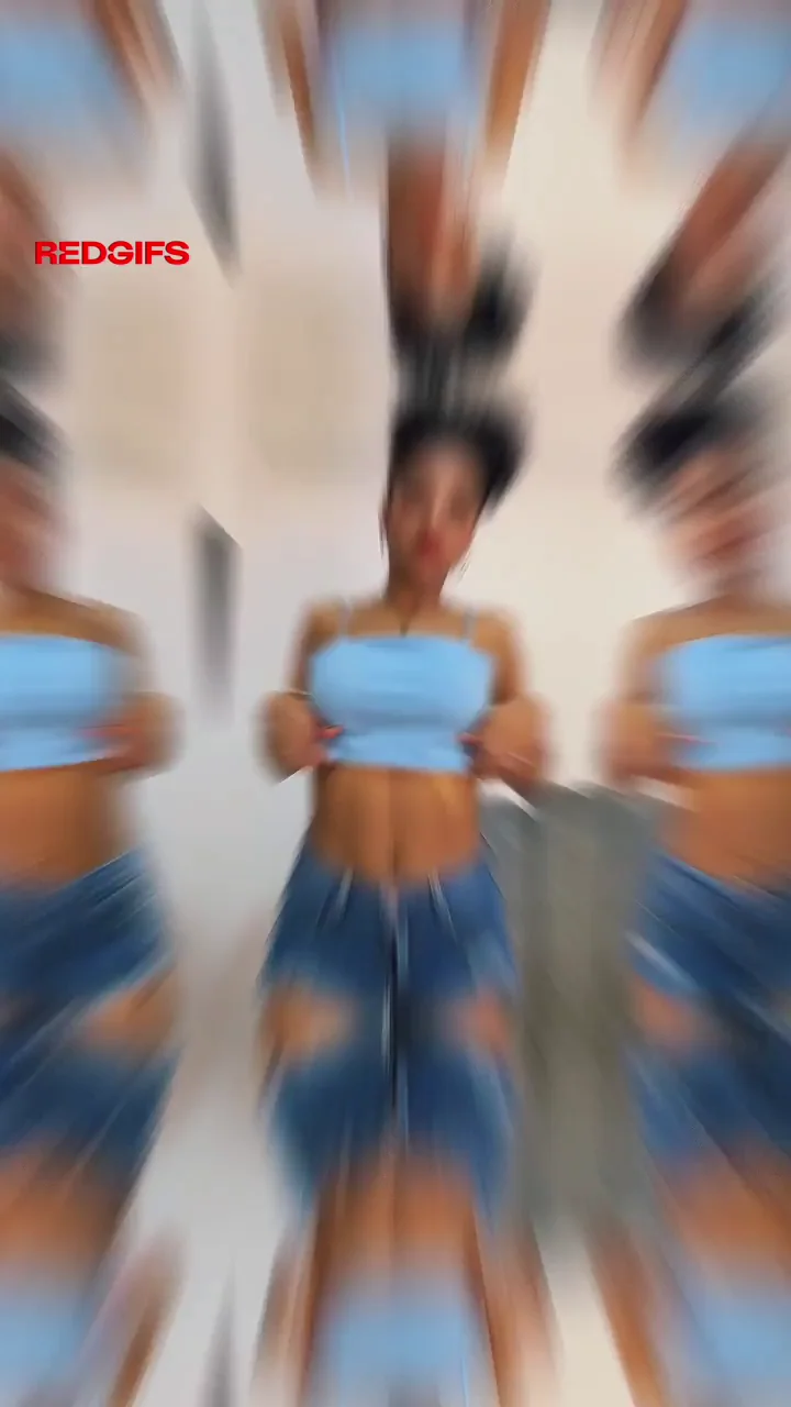 I just love to reveal my perky Latina tits, I'll do my homework later