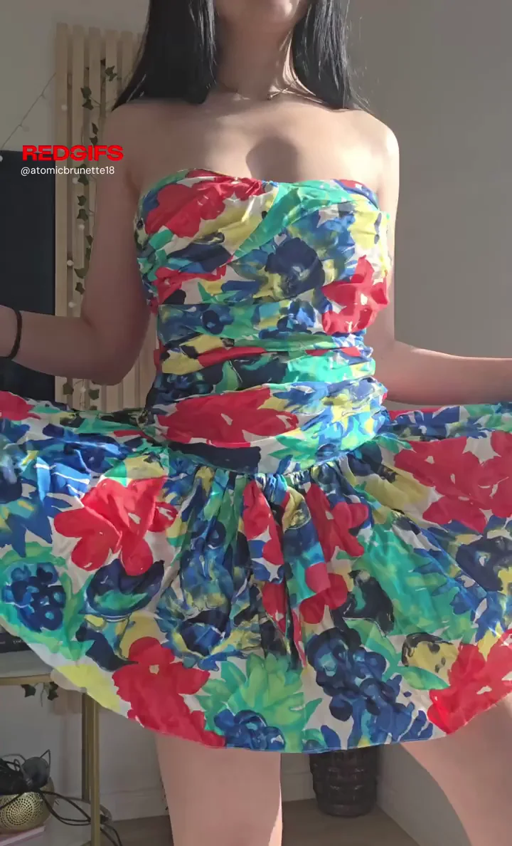 Warning: I'm not wearing panties