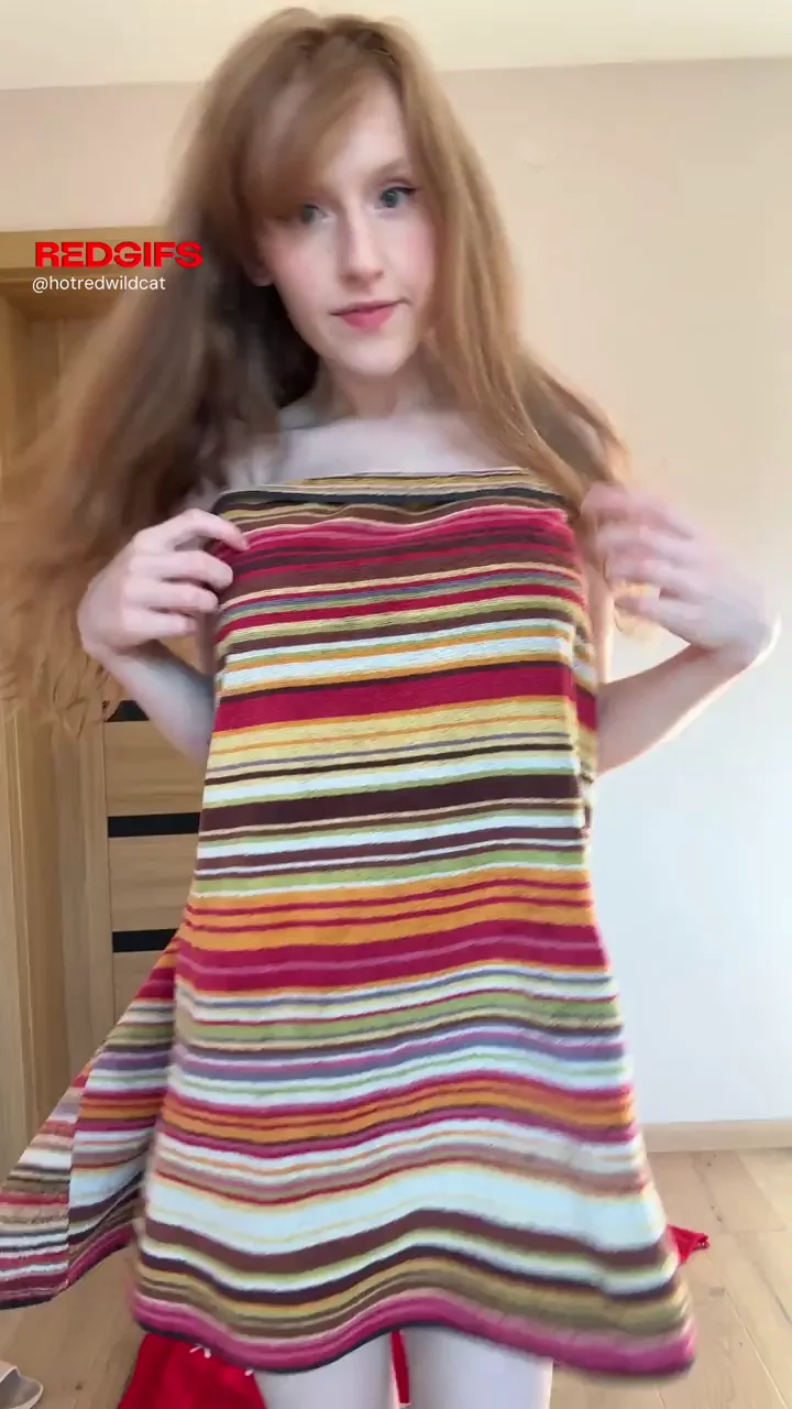 Oops, Towel Slip Shows Off My Perky Teen Tits