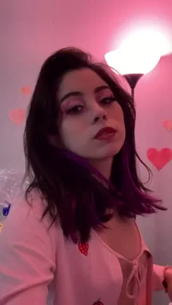 Horny and petite ?