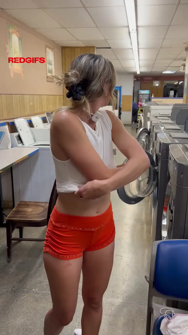 Laundry Slut Cleans Up Topless in Public 🧺🔥👙