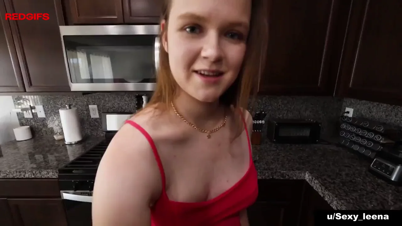 Step-Daughter Ava's Teasing Kitchen Booty Drives Step-Dad Wild! 🍑🔥