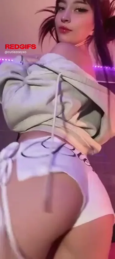 Say yes if I’ve already got you hard watching this bounce