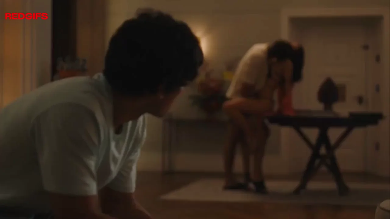 Aubrey Plaza, The White Lotus (2022, S02E06)