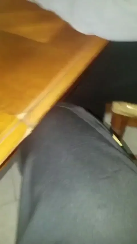 Ebony Babe Catches Random Cumshot on Her Pretty Face 💦🍫👅