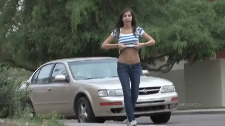 Jogging Tits Drop & Flash 💦🍈🍈