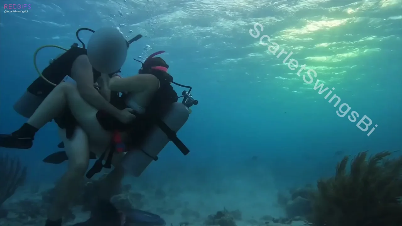 Bet you don’t see underwater creampies here too often. They’re hot!