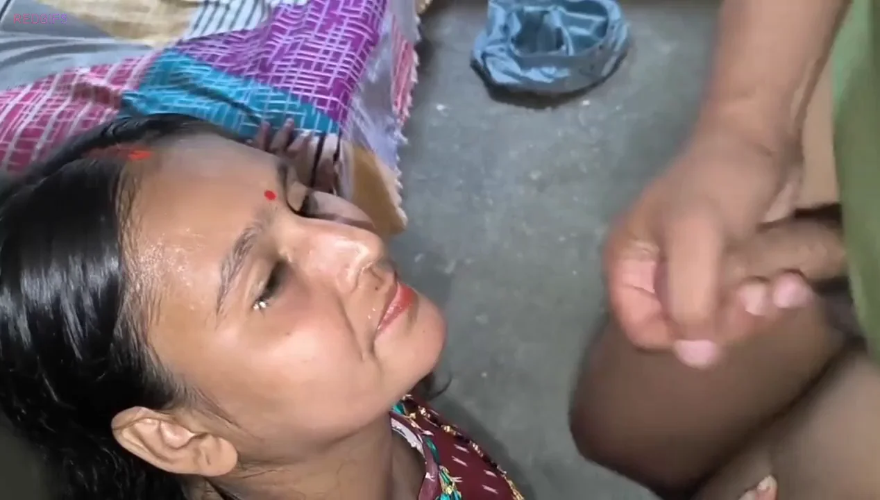 Indian mature cum hater pukes