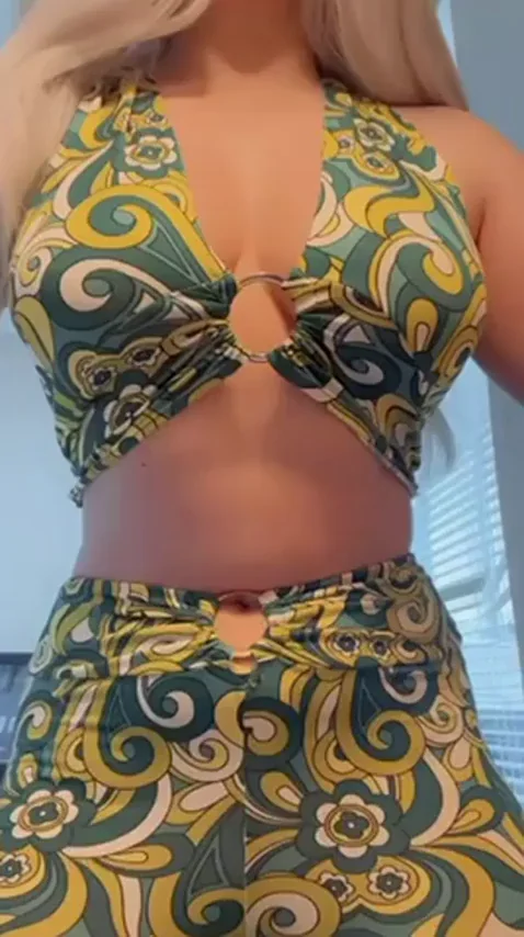 It makes me so happy to show my natural tits to you